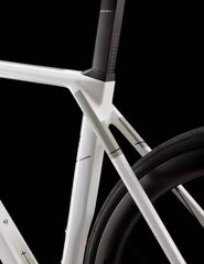 Wilier Granturismo SL 105 DI2 Synthium 2025-Wilier-Chain Driven Cycles-Sligo-Ireland