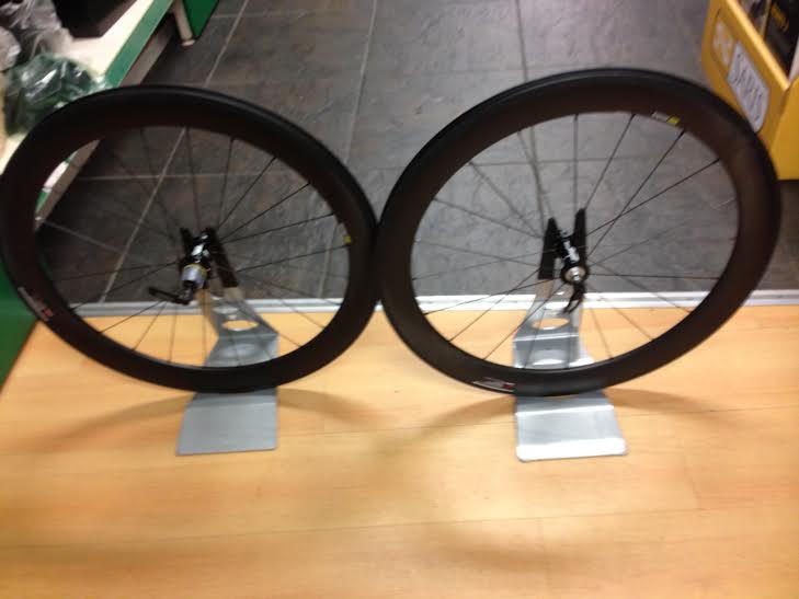 LUAS Handbuilt Carbon Clincher Wheelset-Bicycle Wheels-Chain Driven Cycles-50-Chain Driven Cycles-Bike Shop-Ireland